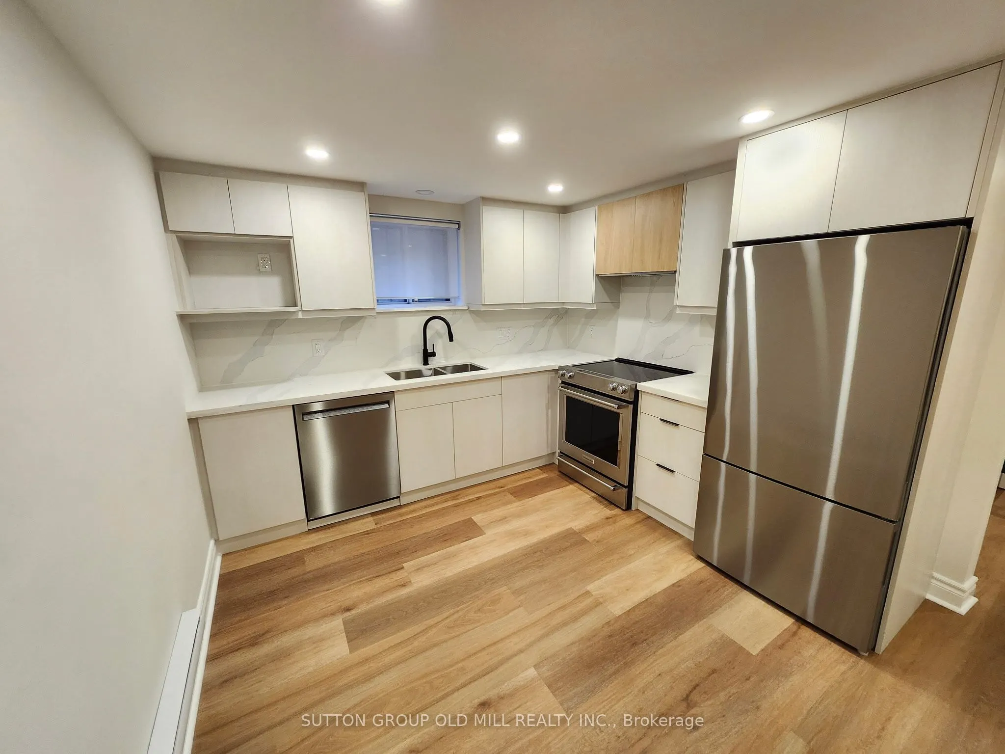 668 Willard Avenue, #5