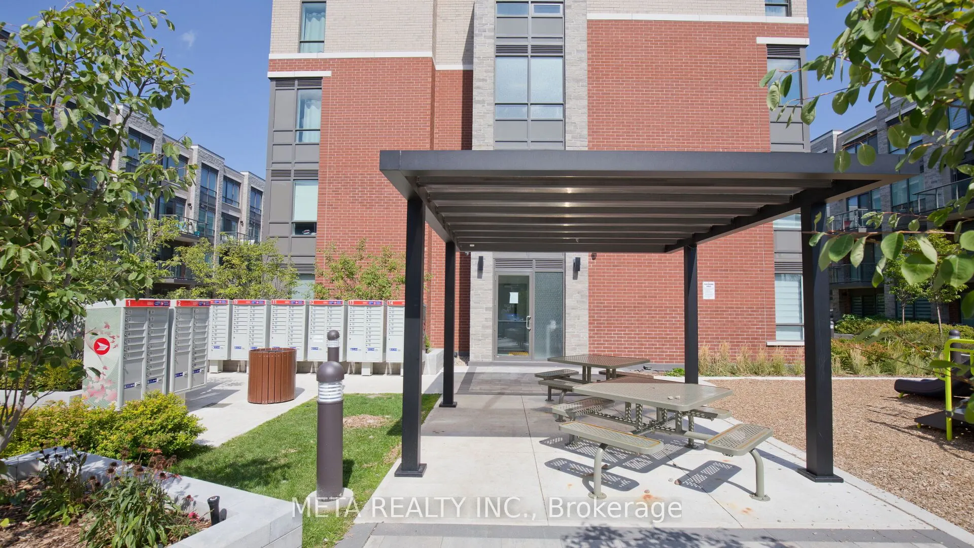 95 Attmar Drive, #112
