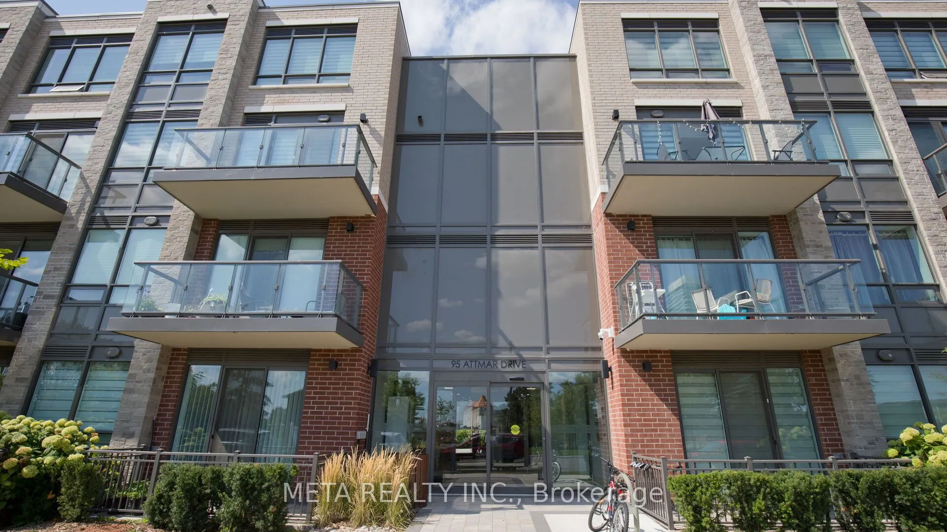 95 Attmar Drive, #112