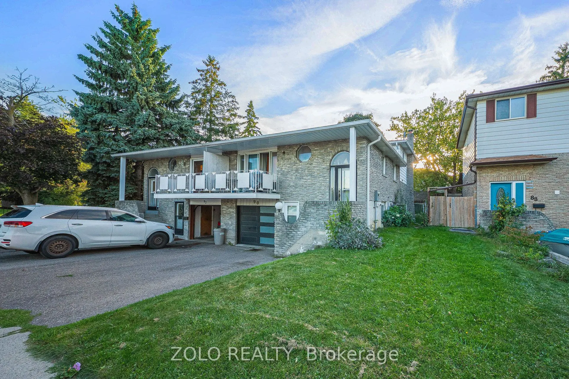 90 Ivybridge Drive