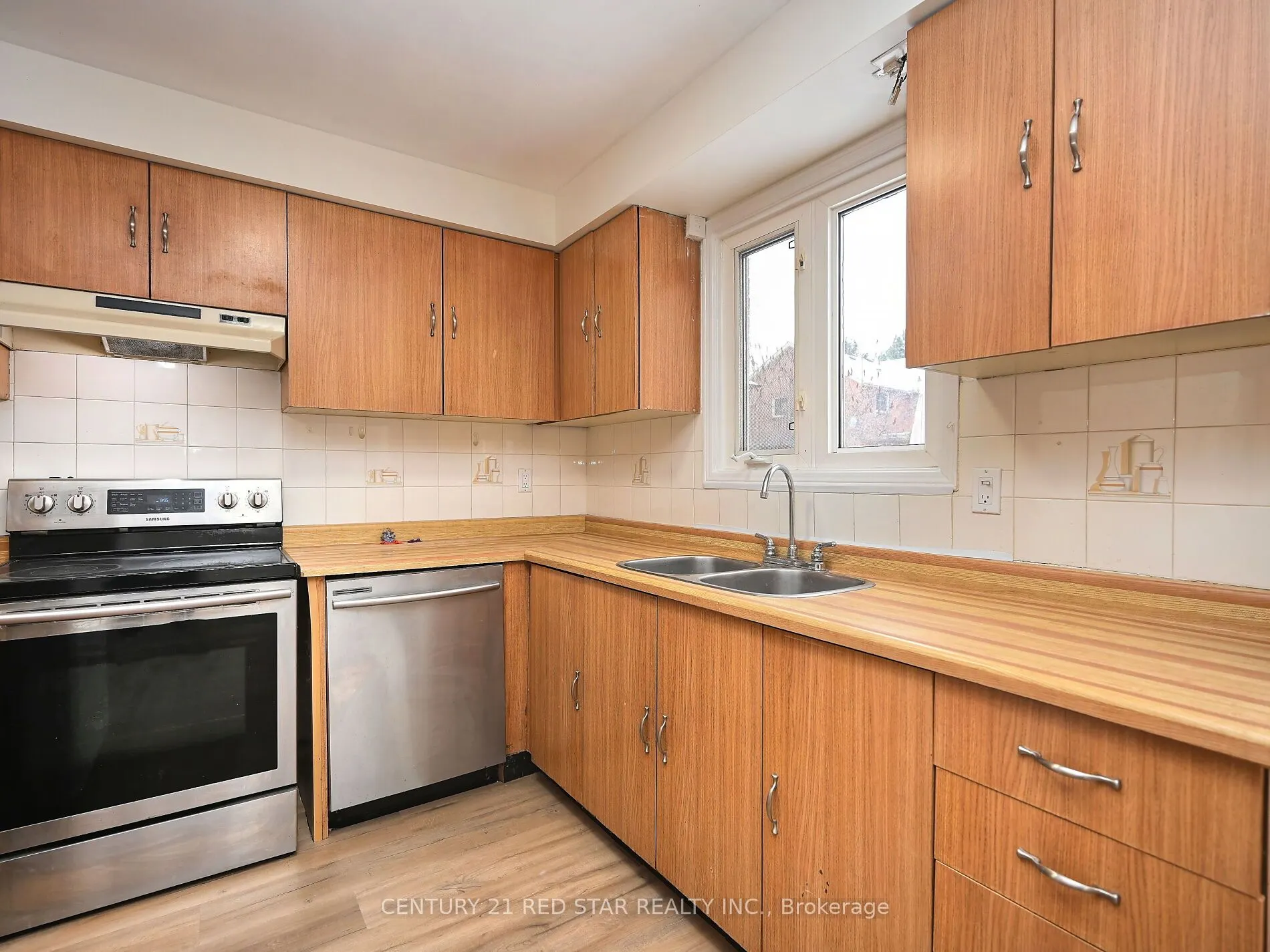 68 La France Road