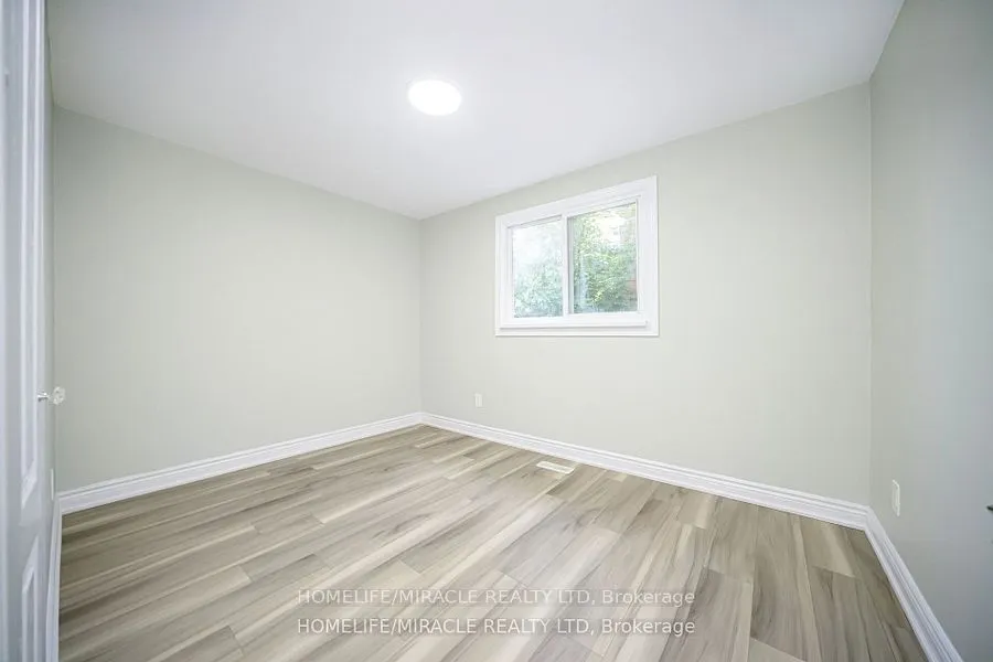 3777 Woodruff Crescent