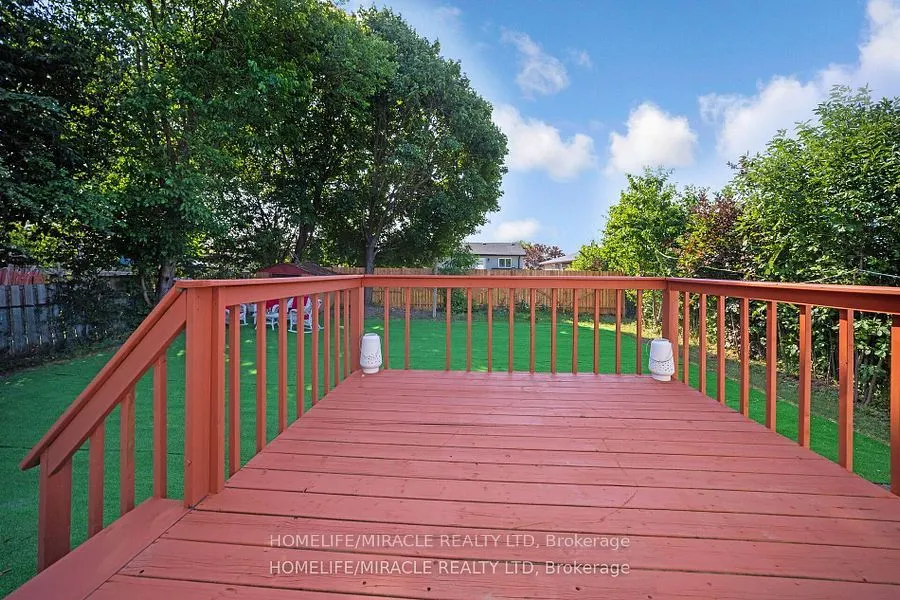 3777 Woodruff Crescent