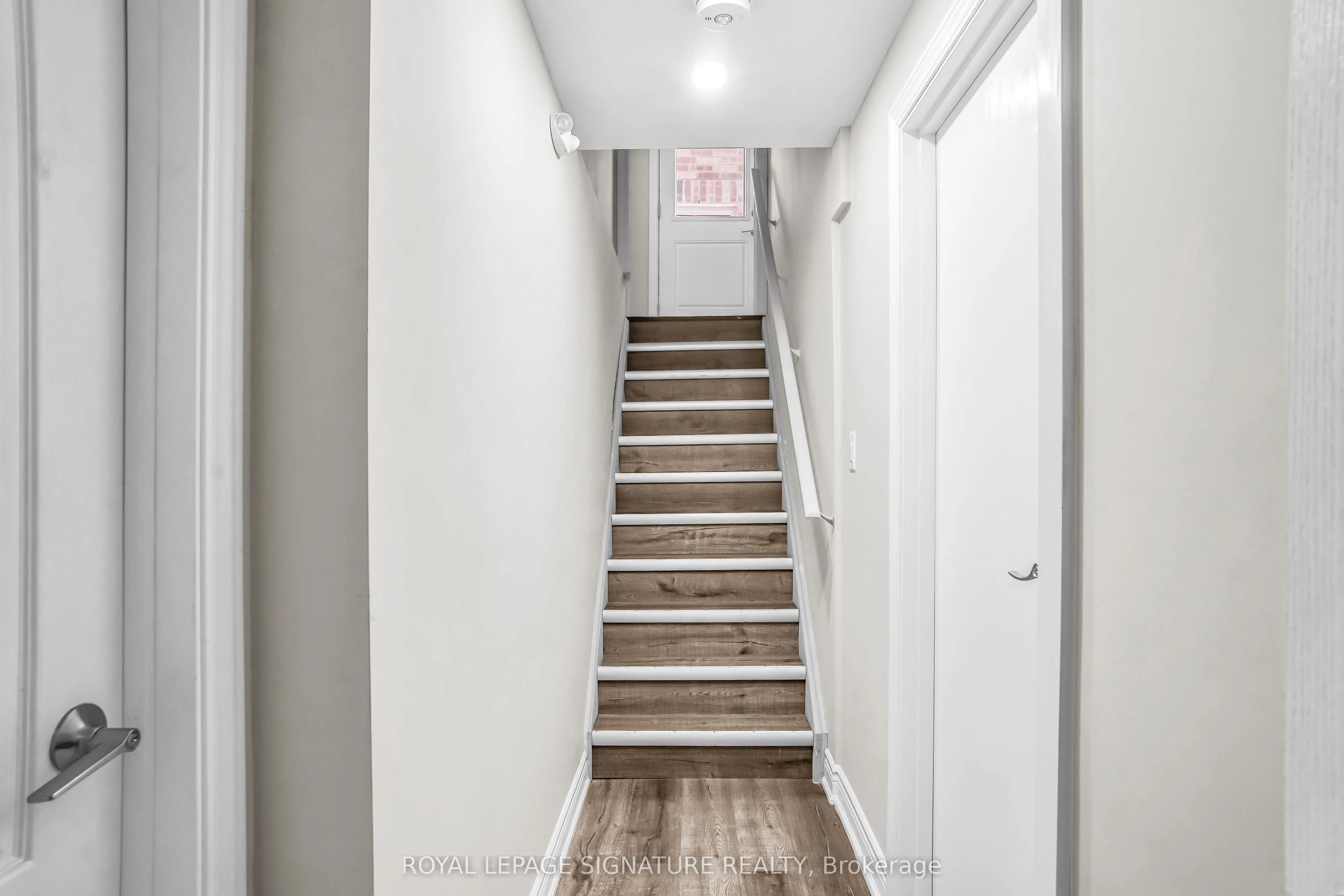 1466 Kovachik Boulevard, #(BASEMENT UNIT# 2)
