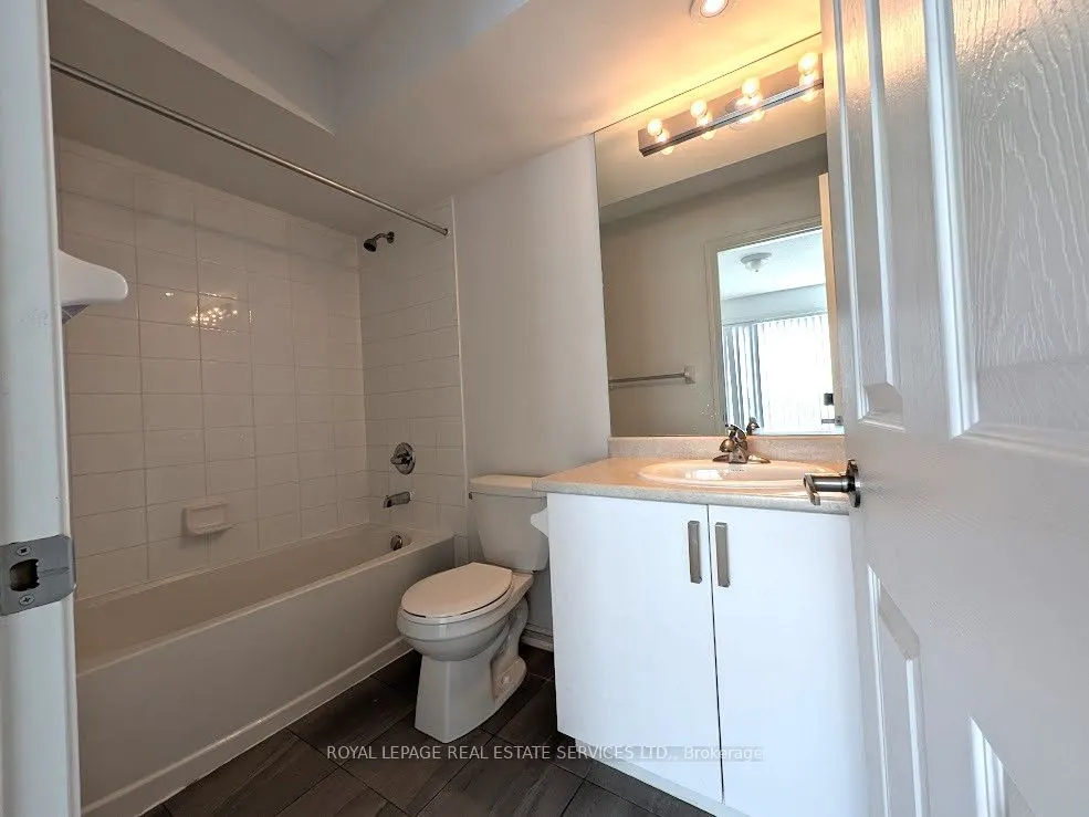 1 Beckenrose Court, #70