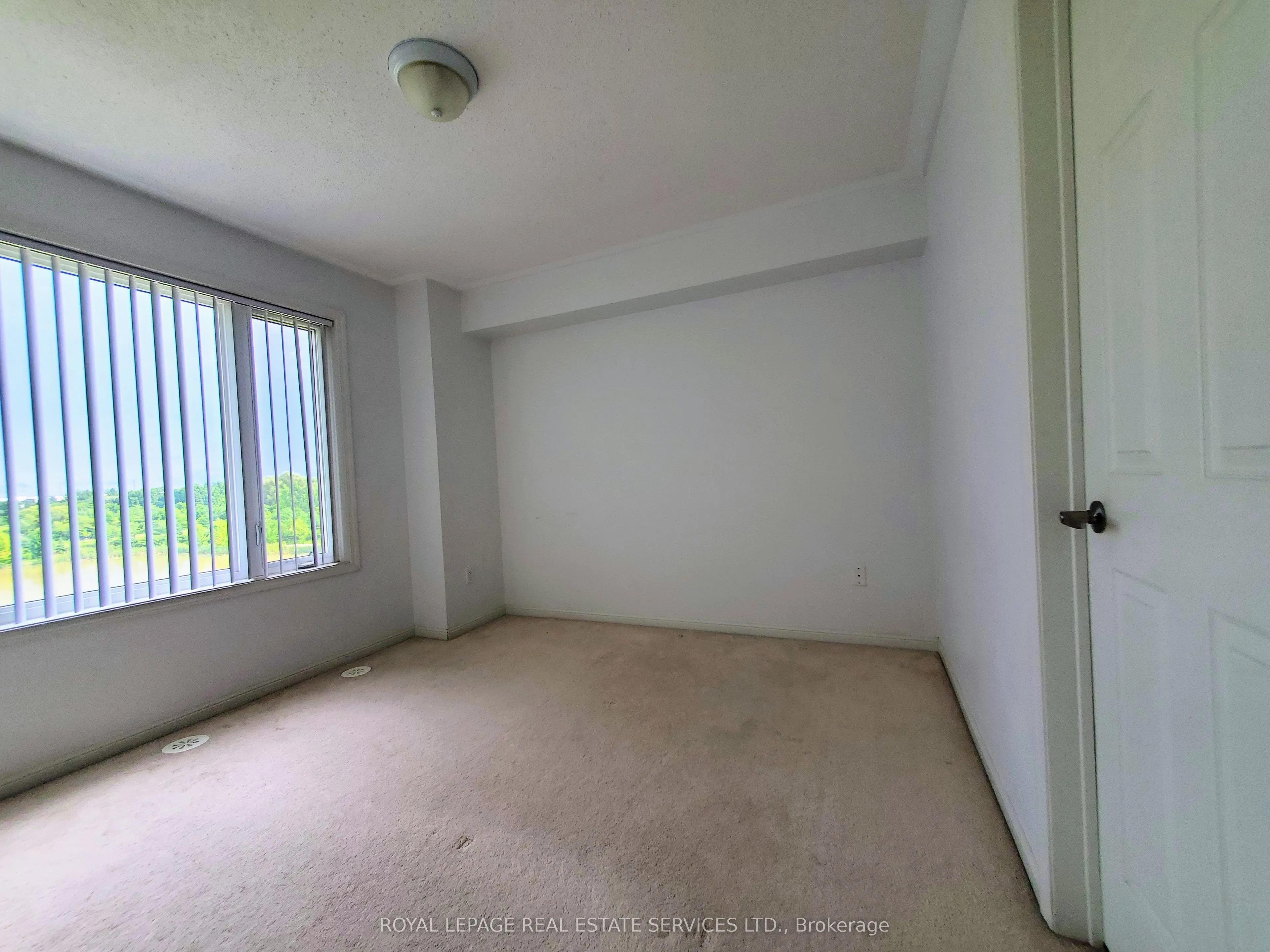 1 Beckenrose Court, #70