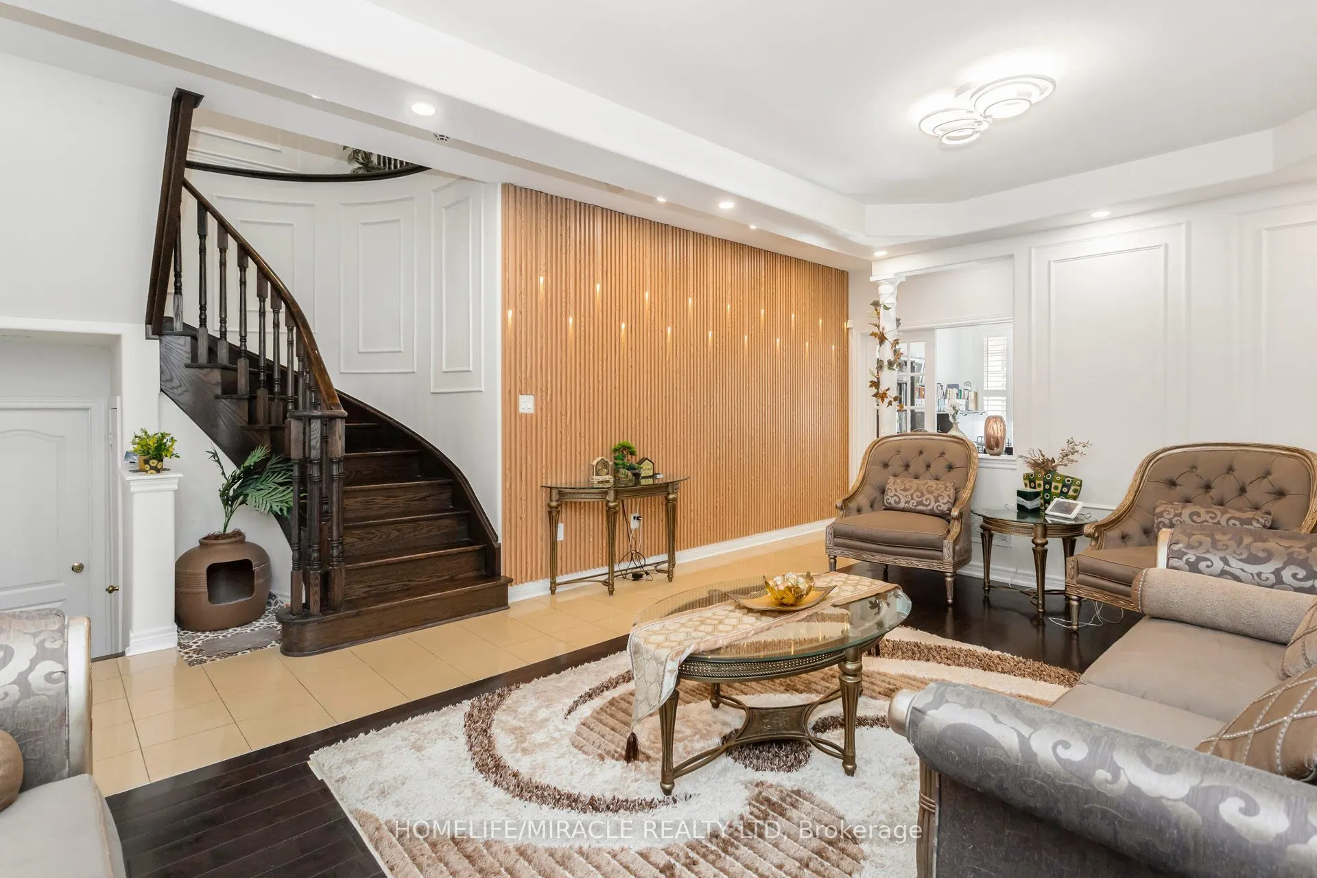 452 Nairn Circle