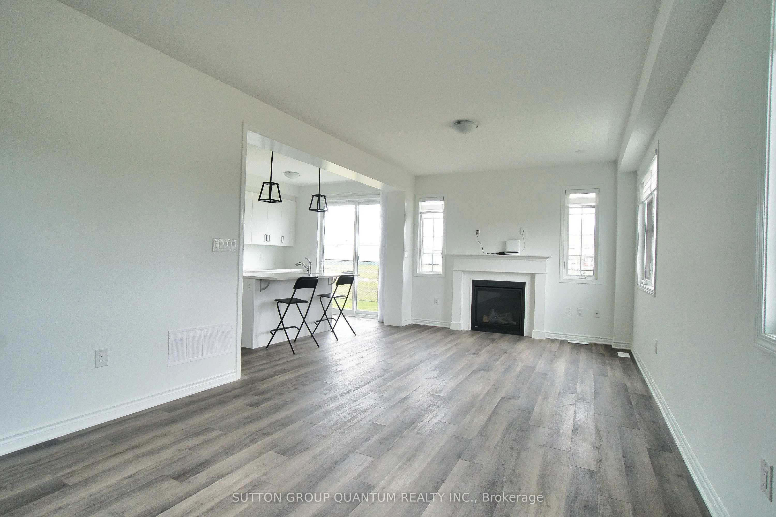 1355 Copley Court