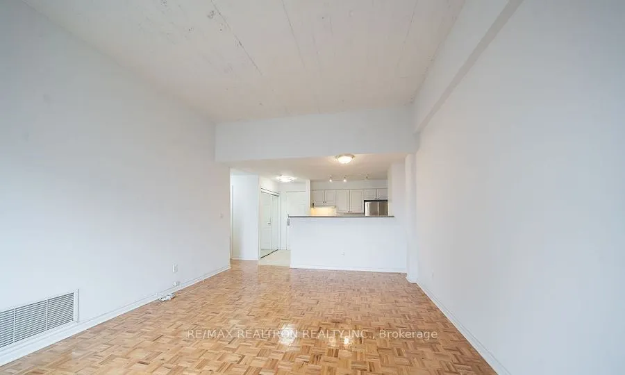 1401 Dupont Street, #524