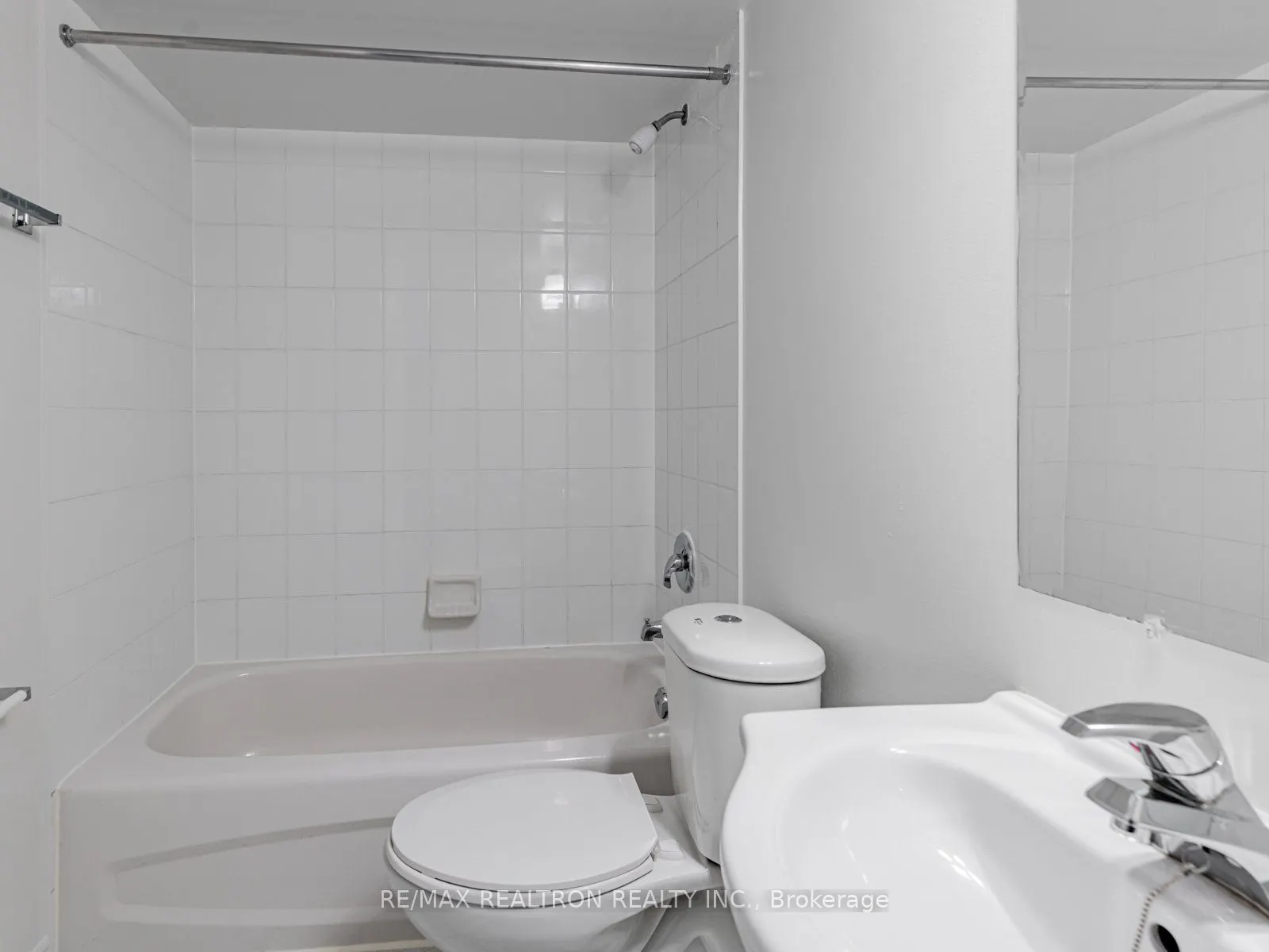 1401 Dupont Street, #525