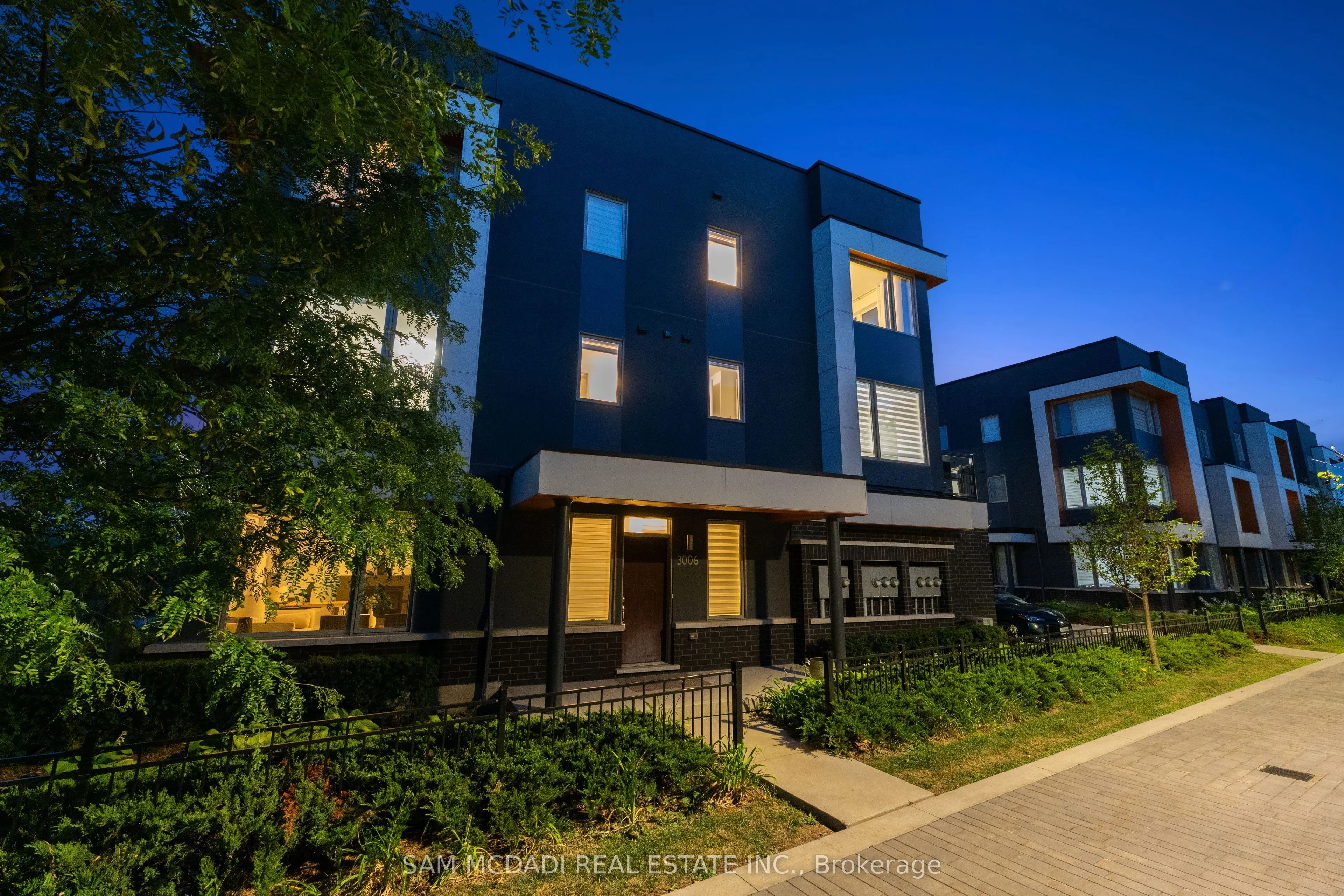 3006 Creekshore Common, #34