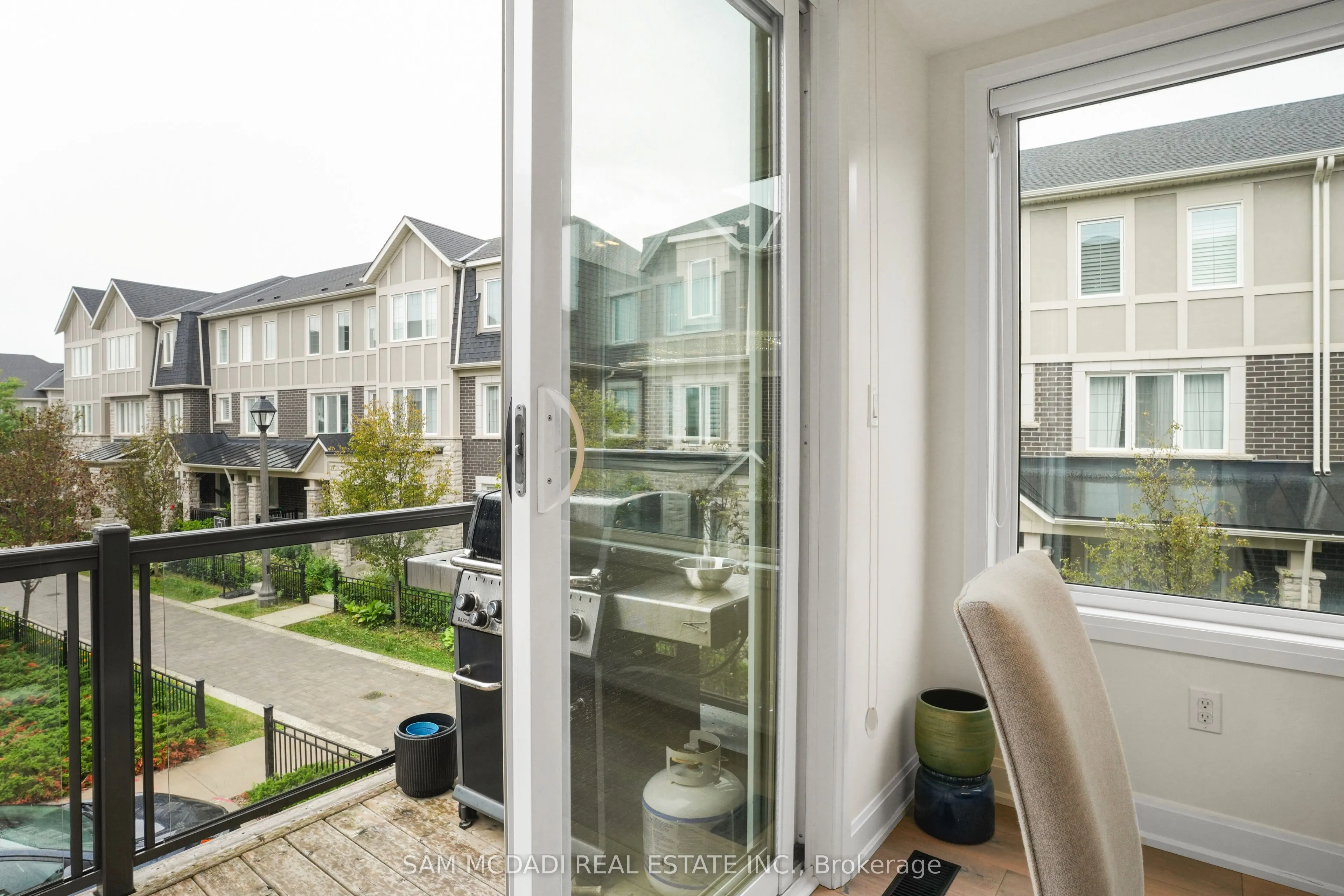 3006 Creekshore Common, #34