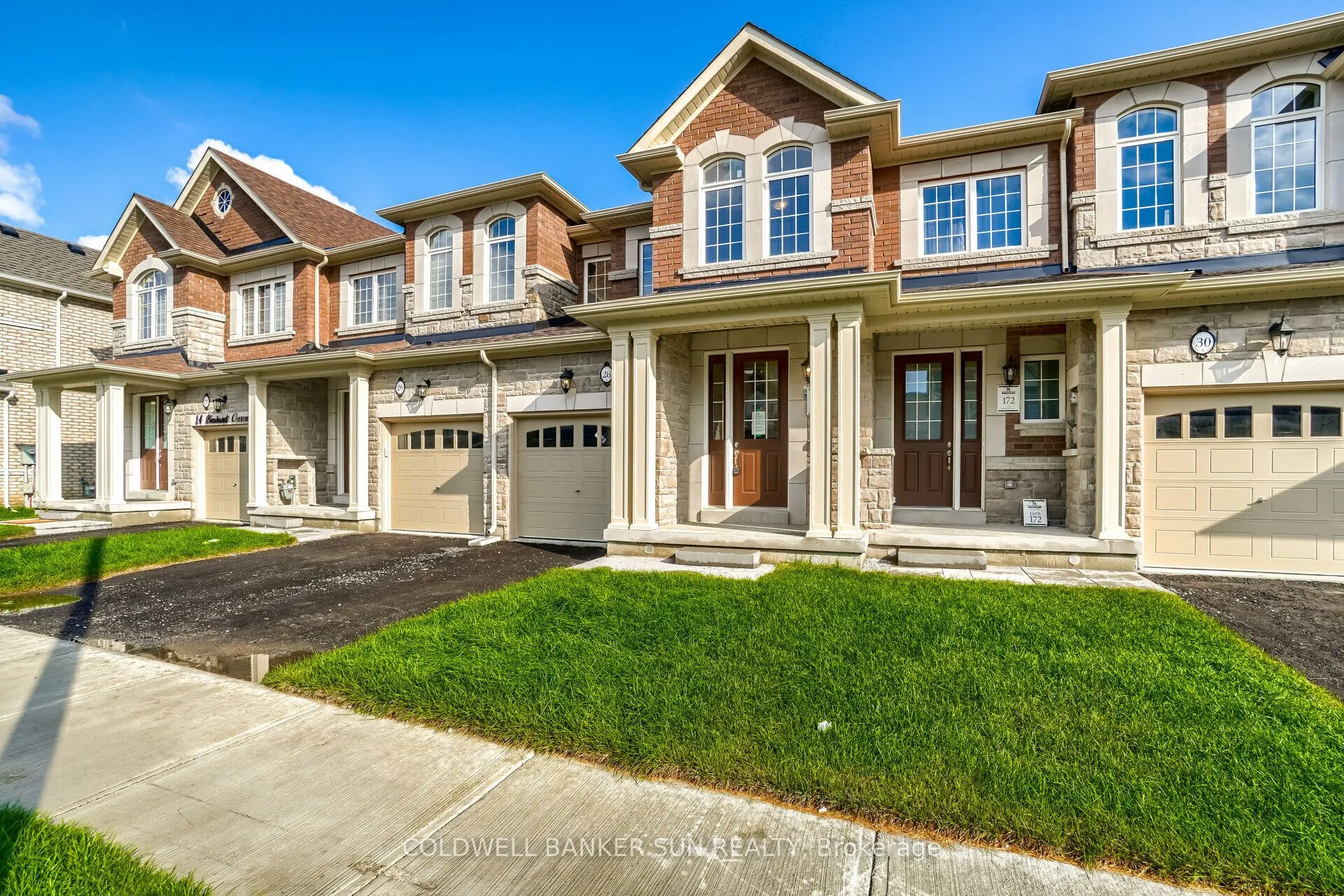 28 Benhurst Crescent