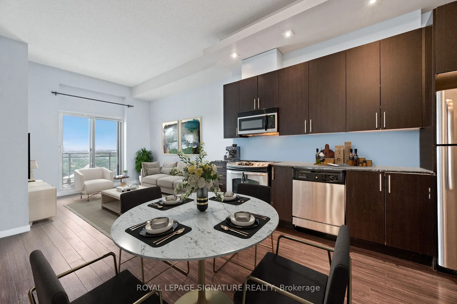 165 Legion Road N, #2521