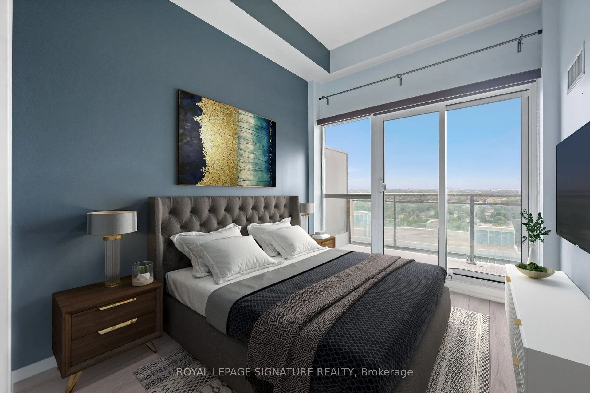 165 Legion Road N, #2521