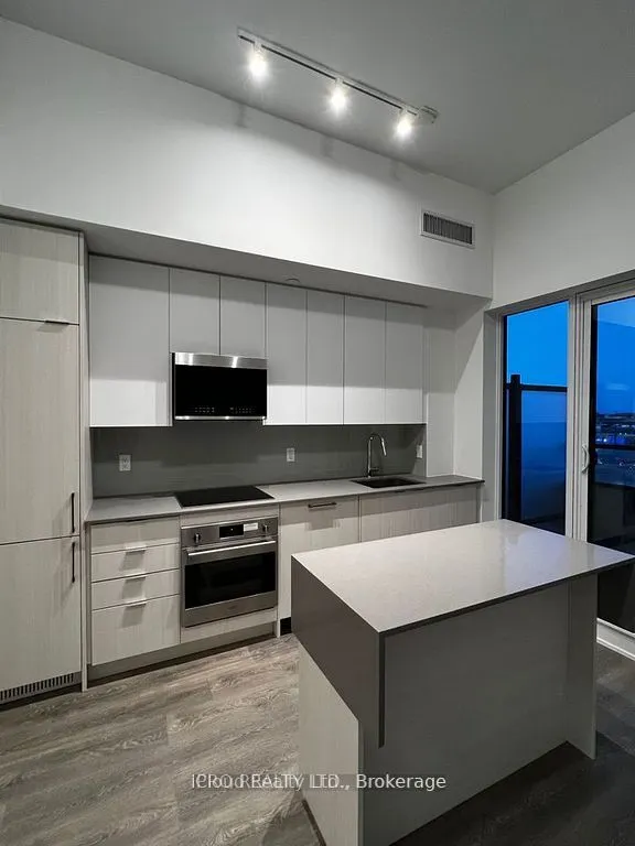 2485 Taunton Road, #430