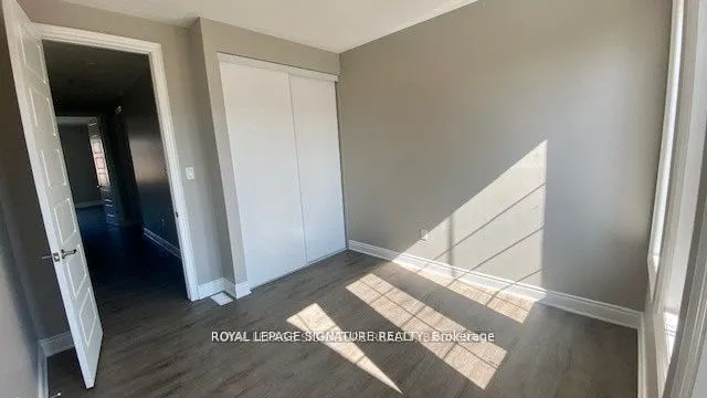 562 Kennedy Circle W