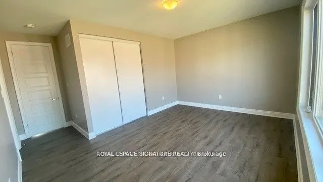 562 Kennedy Circle W