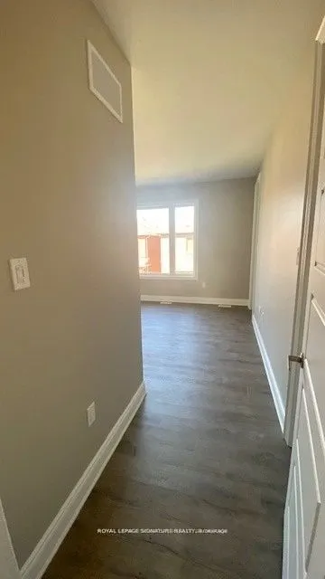 562 Kennedy Circle W
