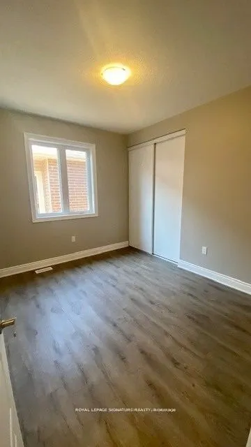 562 Kennedy Circle W