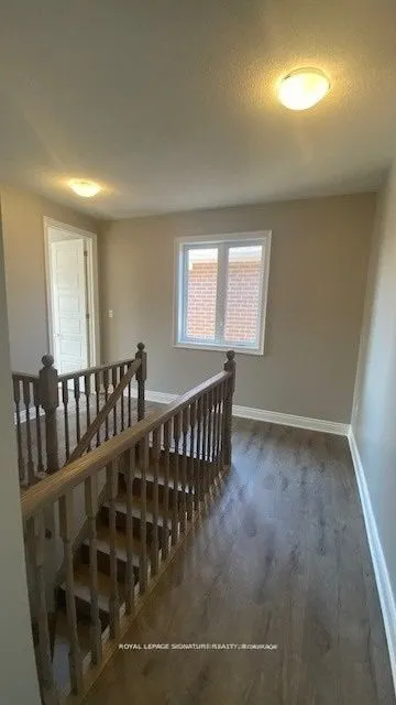562 Kennedy Circle W