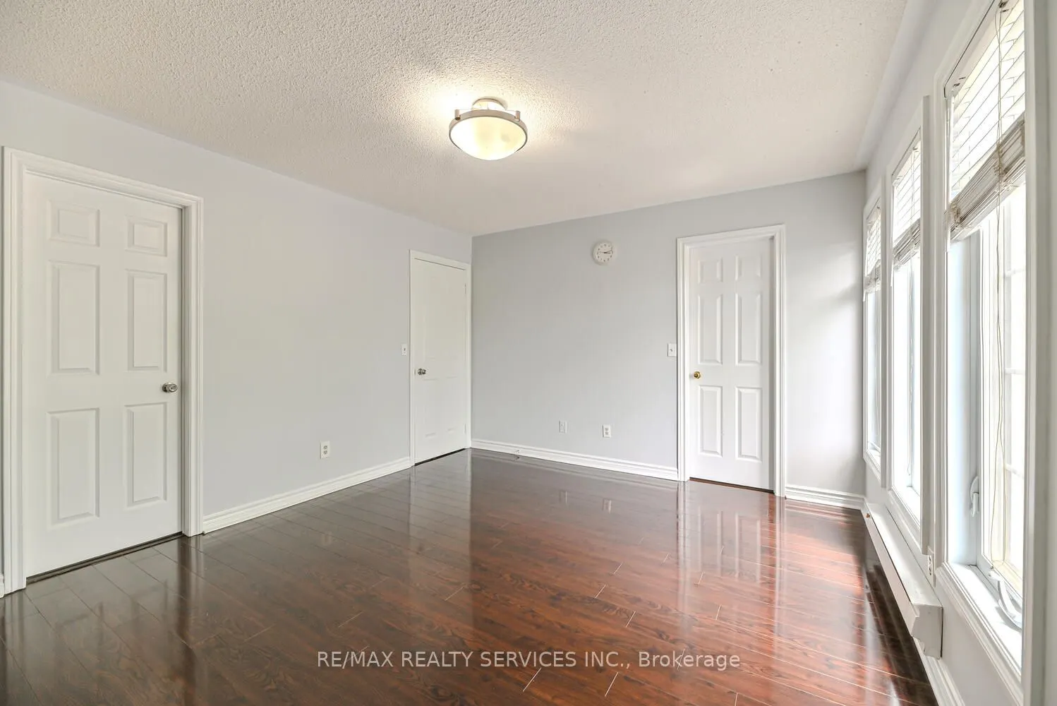 110 Heathcliffe Square, #6
