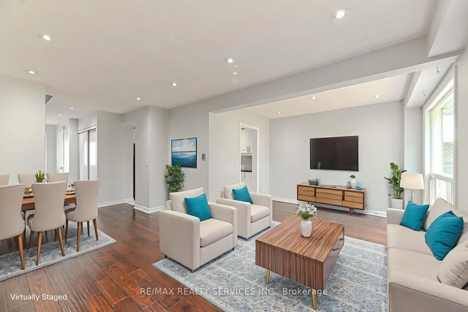 110 Heathcliffe Square, #6