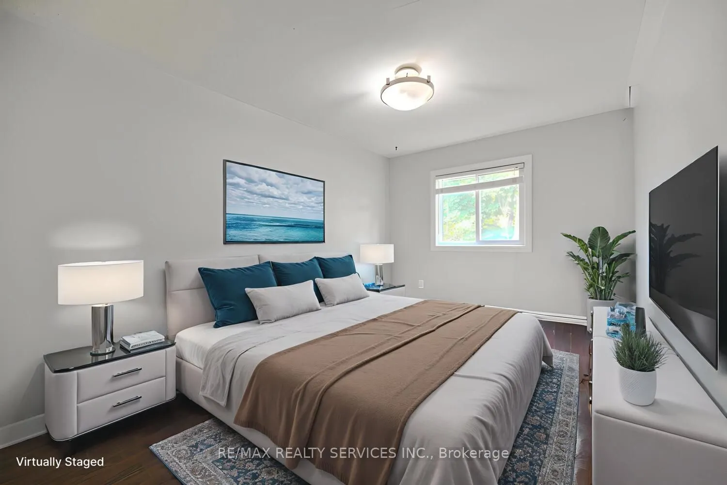 110 Heathcliffe Square, #6