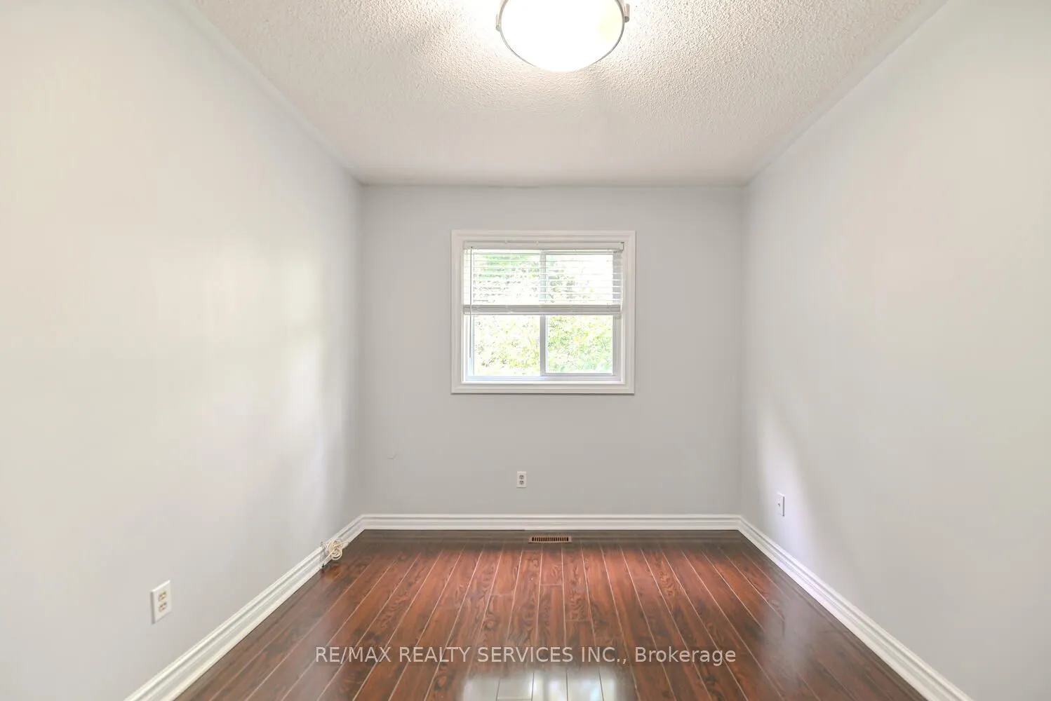 110 Heathcliffe Square, #6