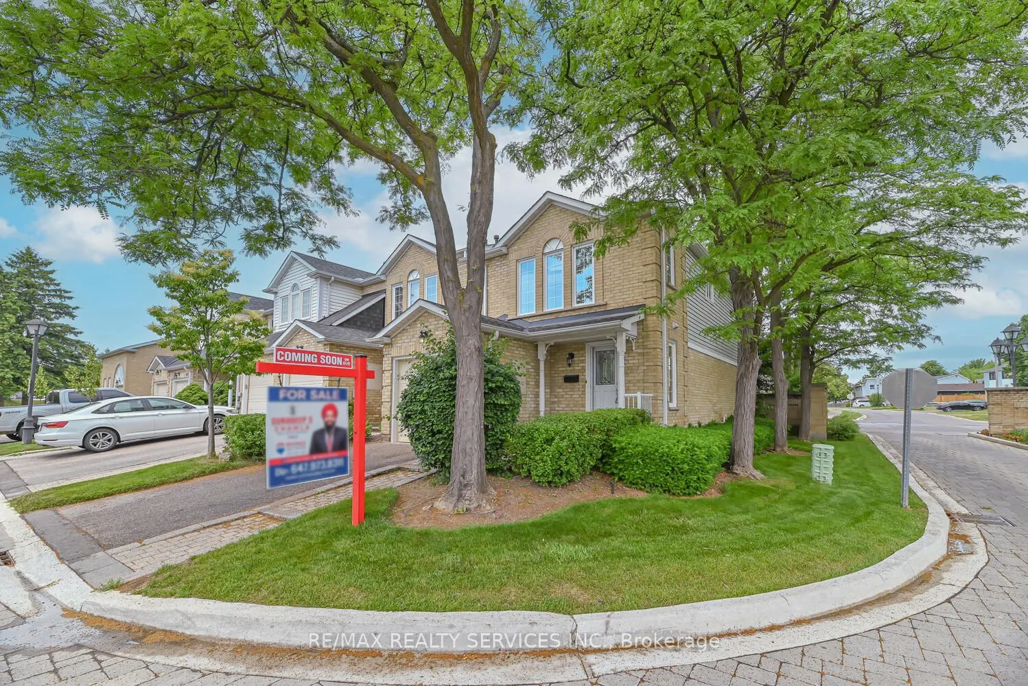 110 Heathcliffe Square, #6