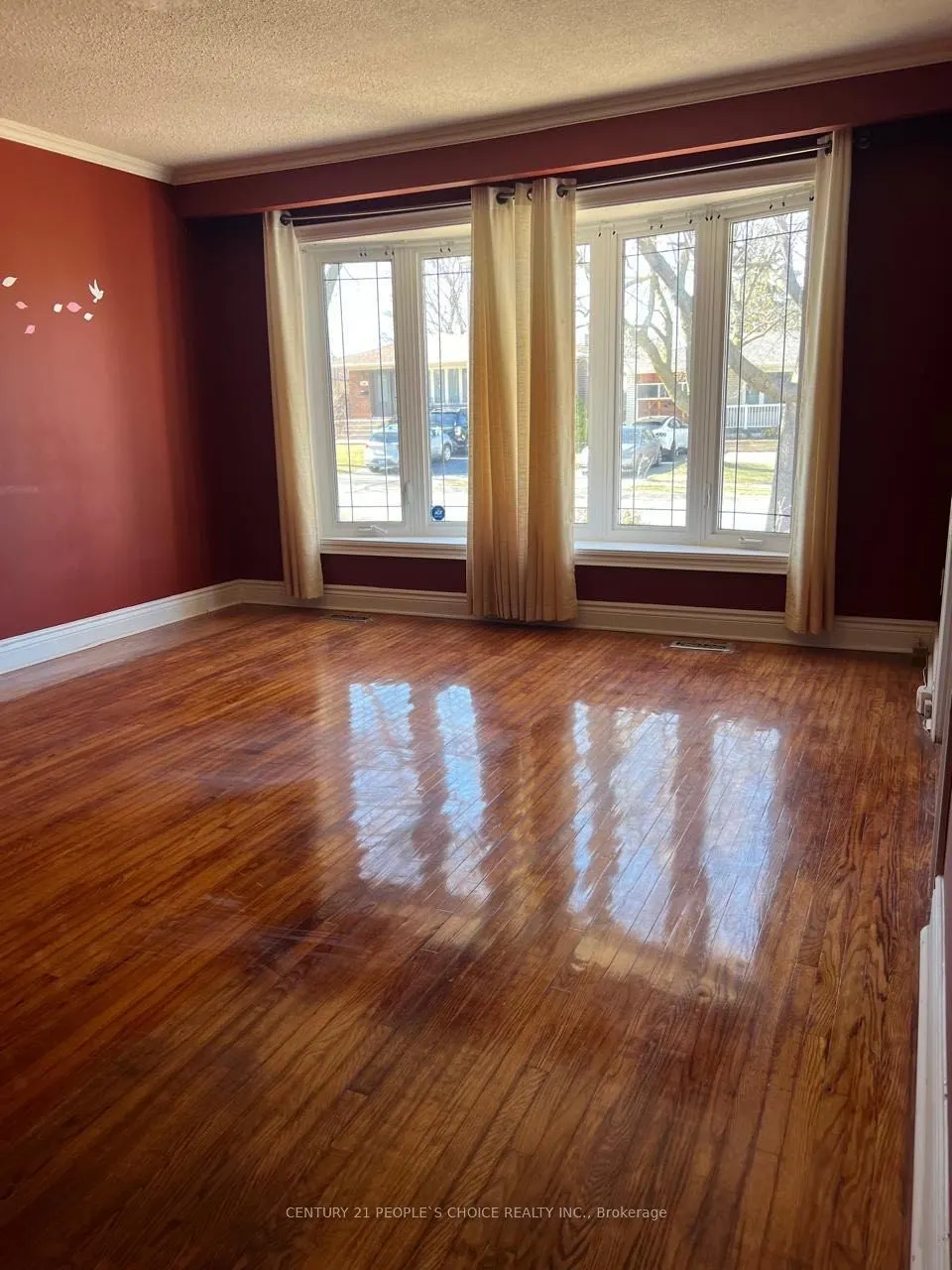 98 Ambleside Drive, #Main