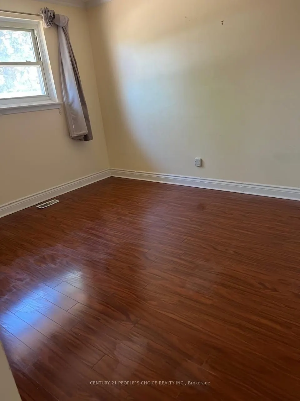 98 Ambleside Drive, #Main