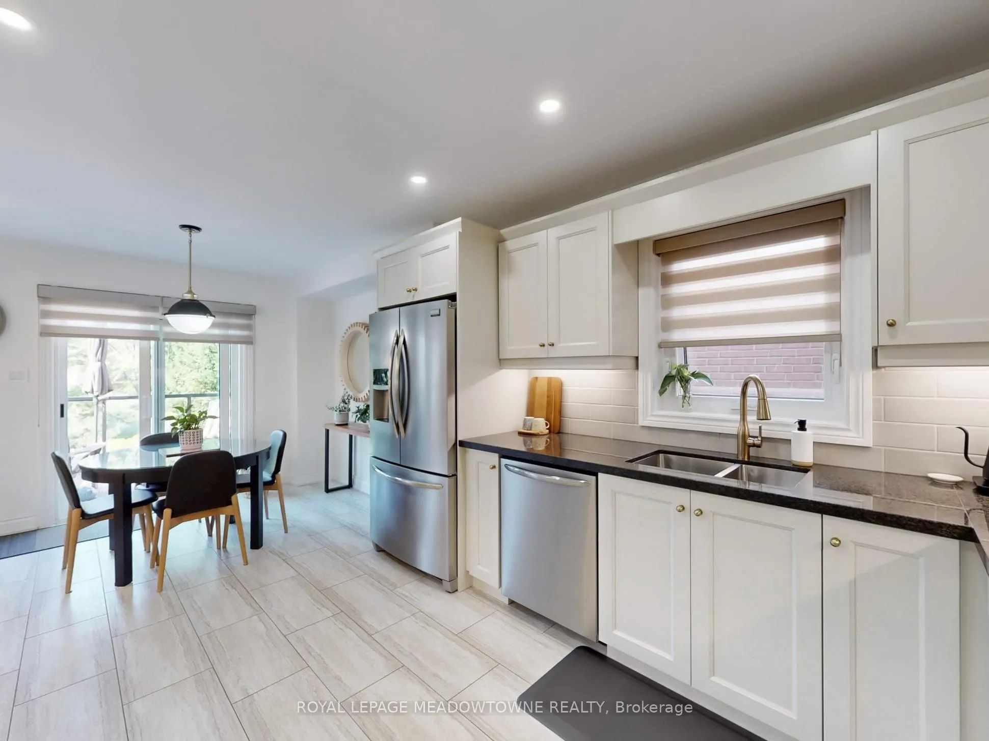 184 Mowat Crescent