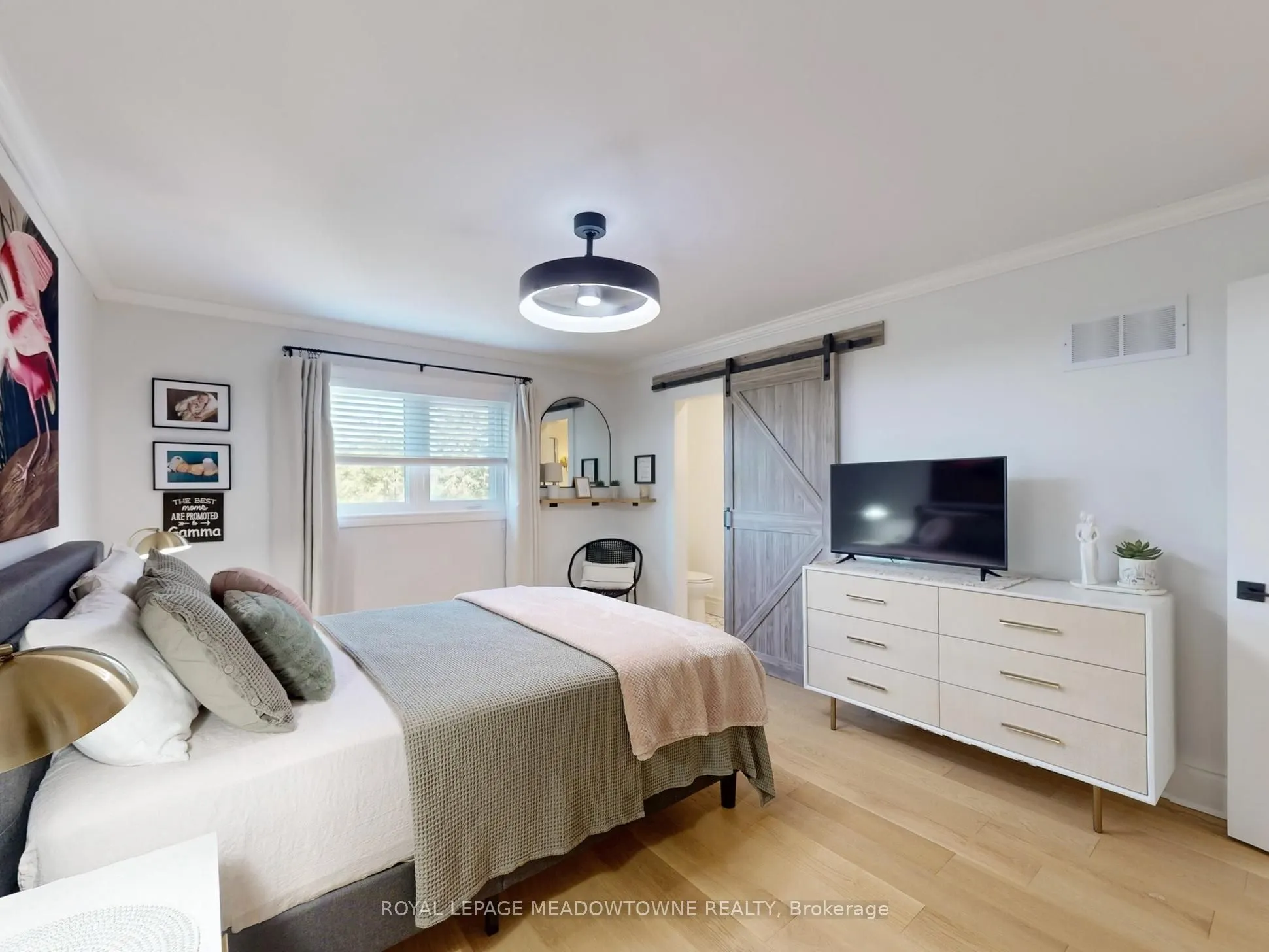 184 Mowat Crescent