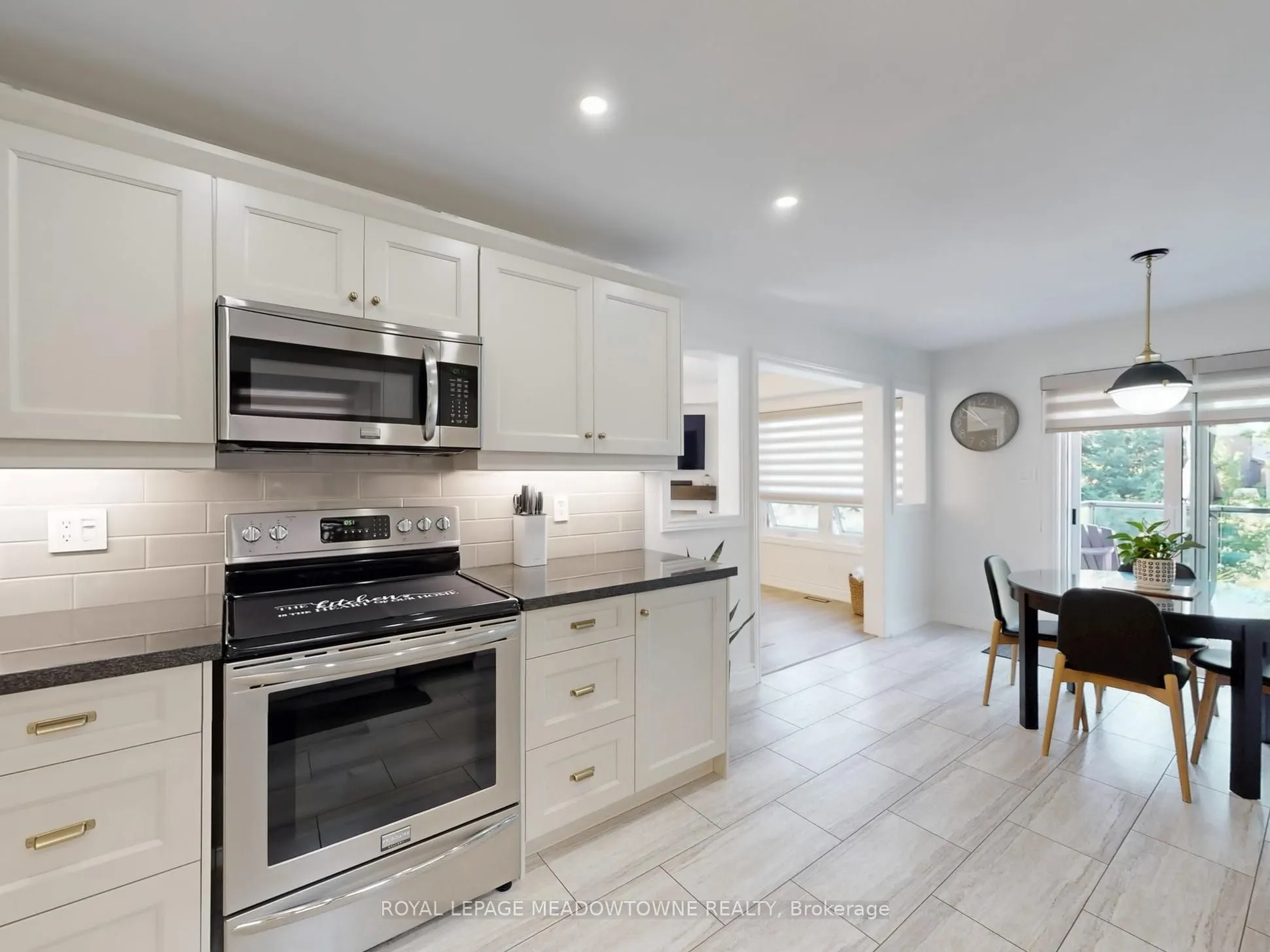184 Mowat Crescent
