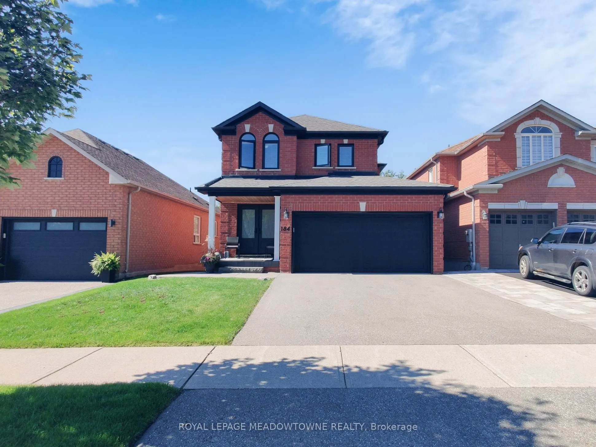 184 Mowat Crescent