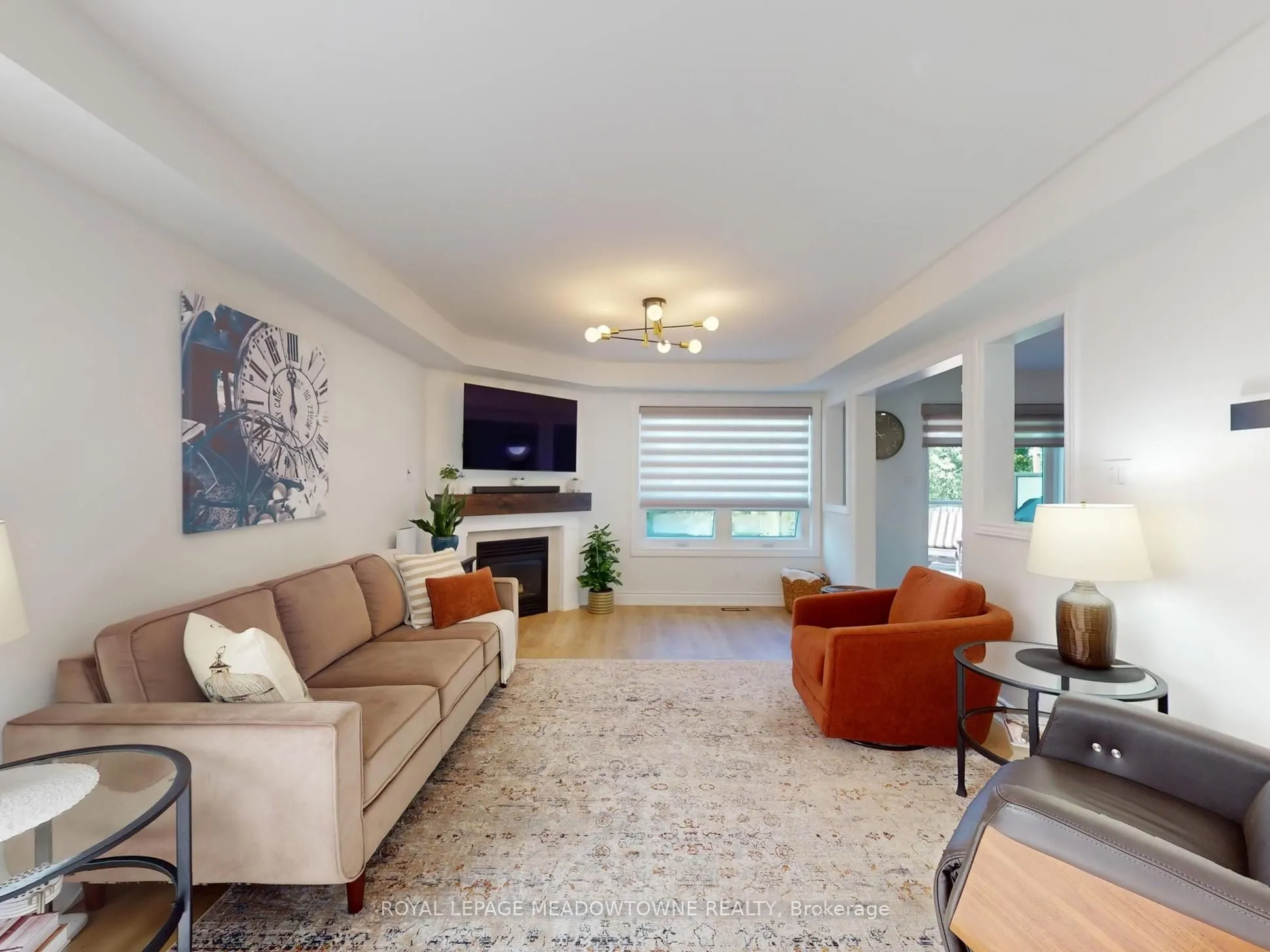 184 Mowat Crescent