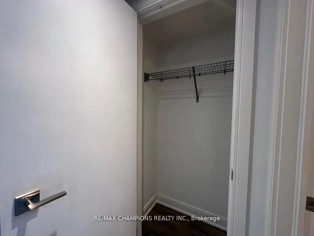 100 Dufay Road, #28