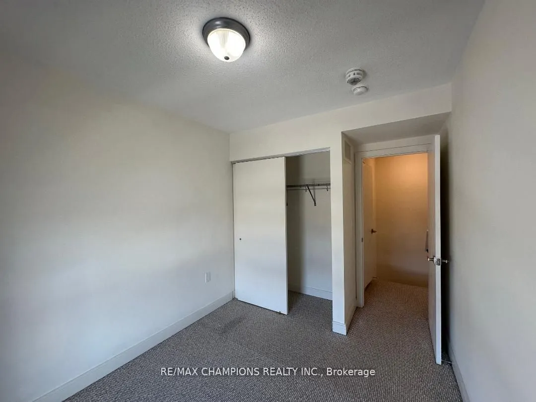 100 Dufay Road, #28