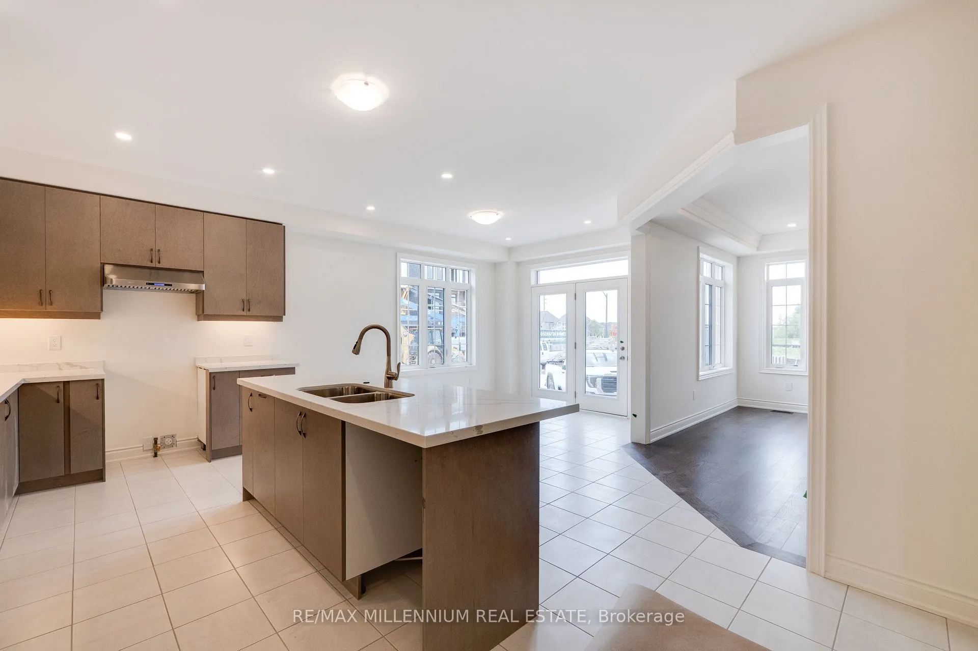 3165 Crystal Drive