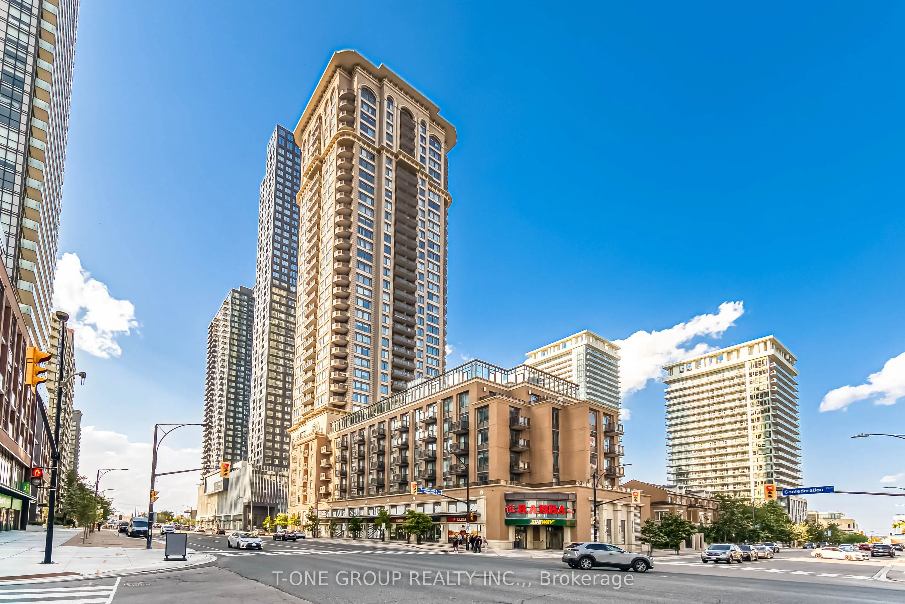 385 Prince Of Wales Drive, #702