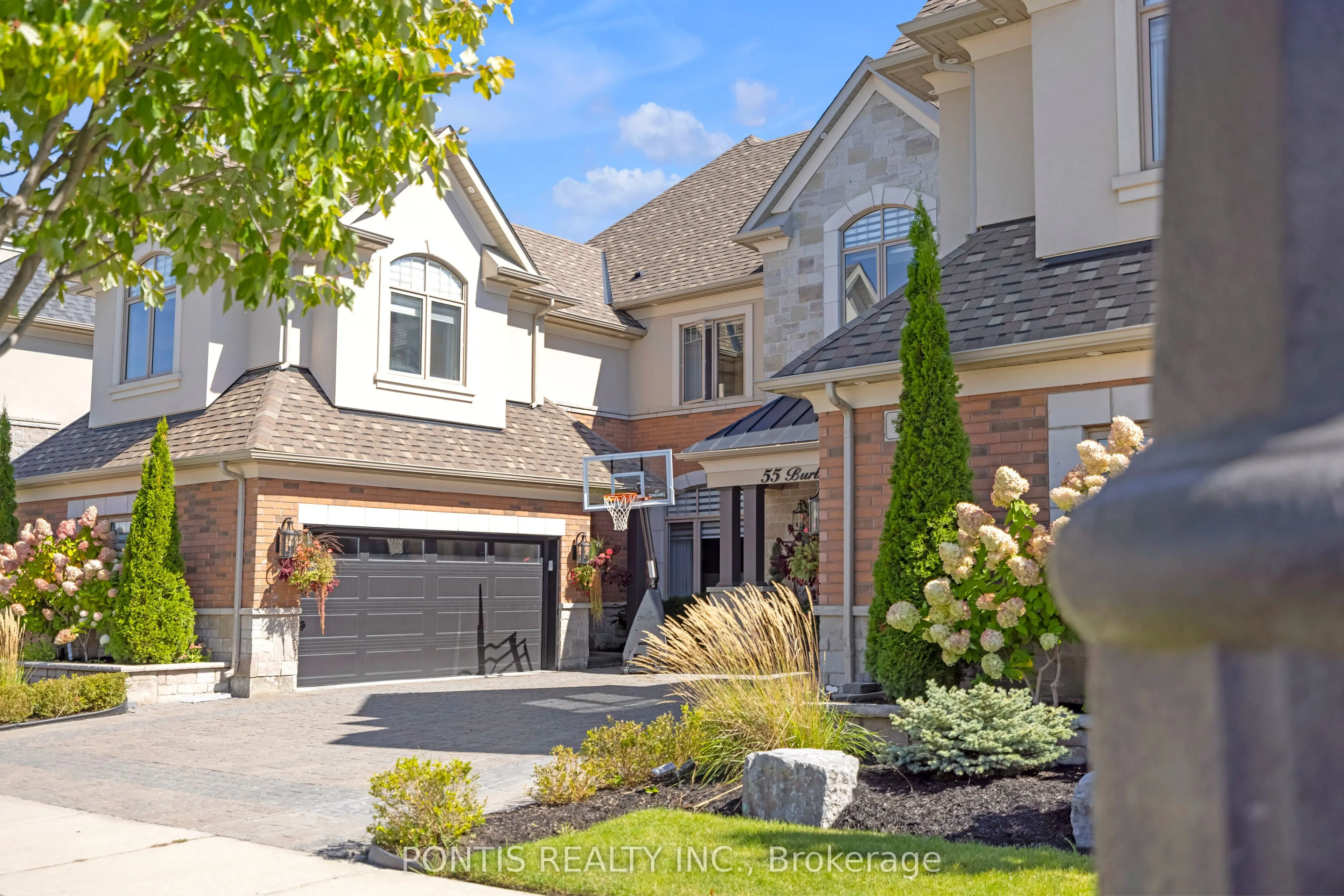 55 Burlwood Road