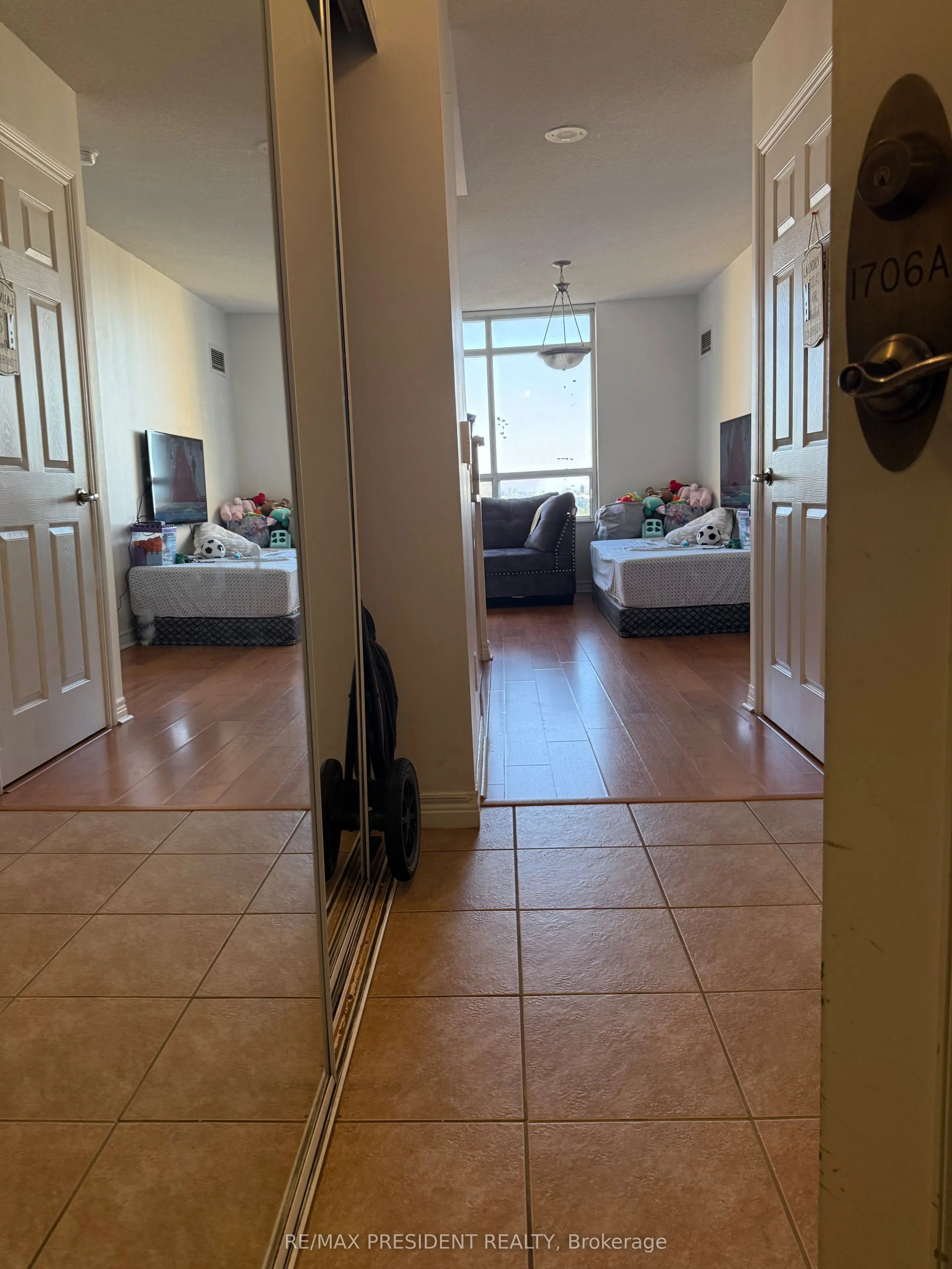 710 HUMBERWOOD Boulevard, #1706 A
