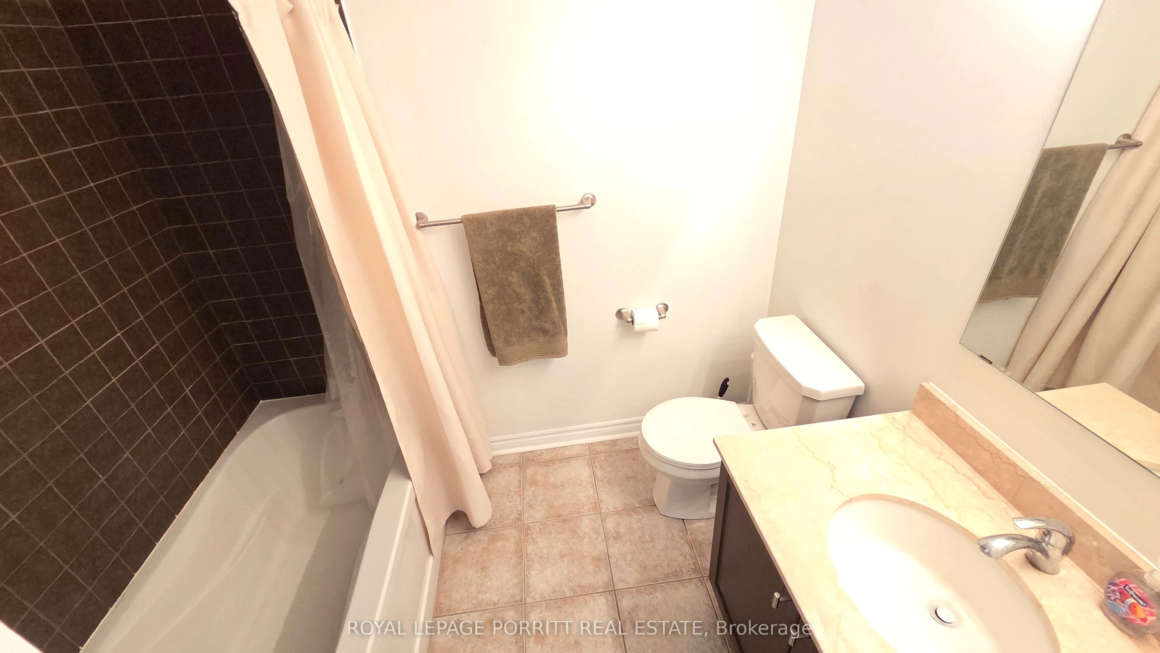 3865 Lake Shore Boulevard W, #213