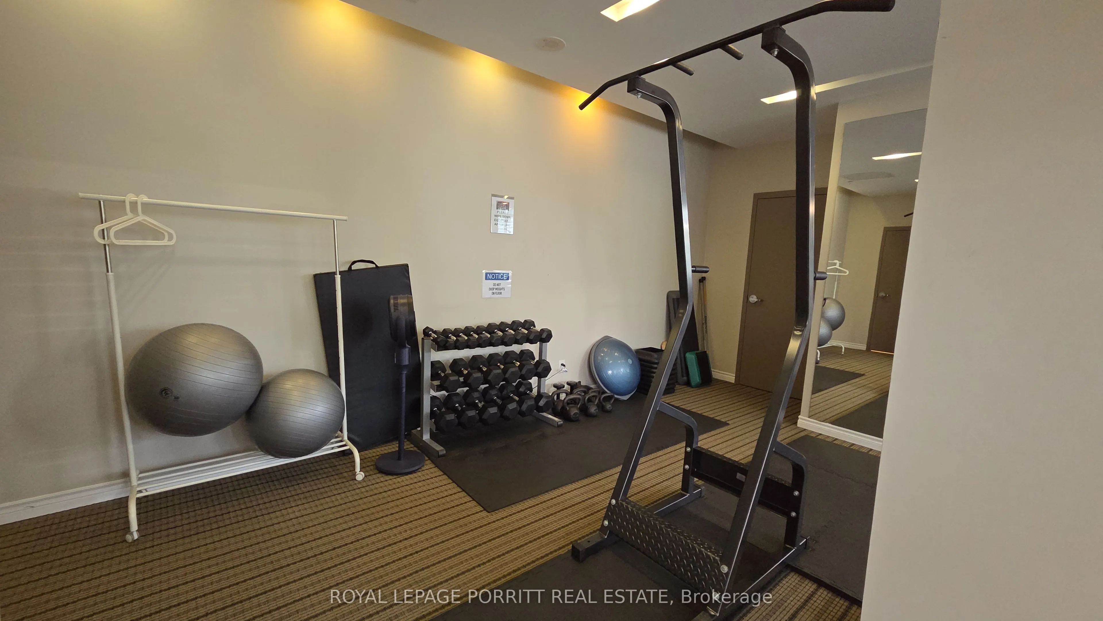 3865 Lake Shore Boulevard W, #213