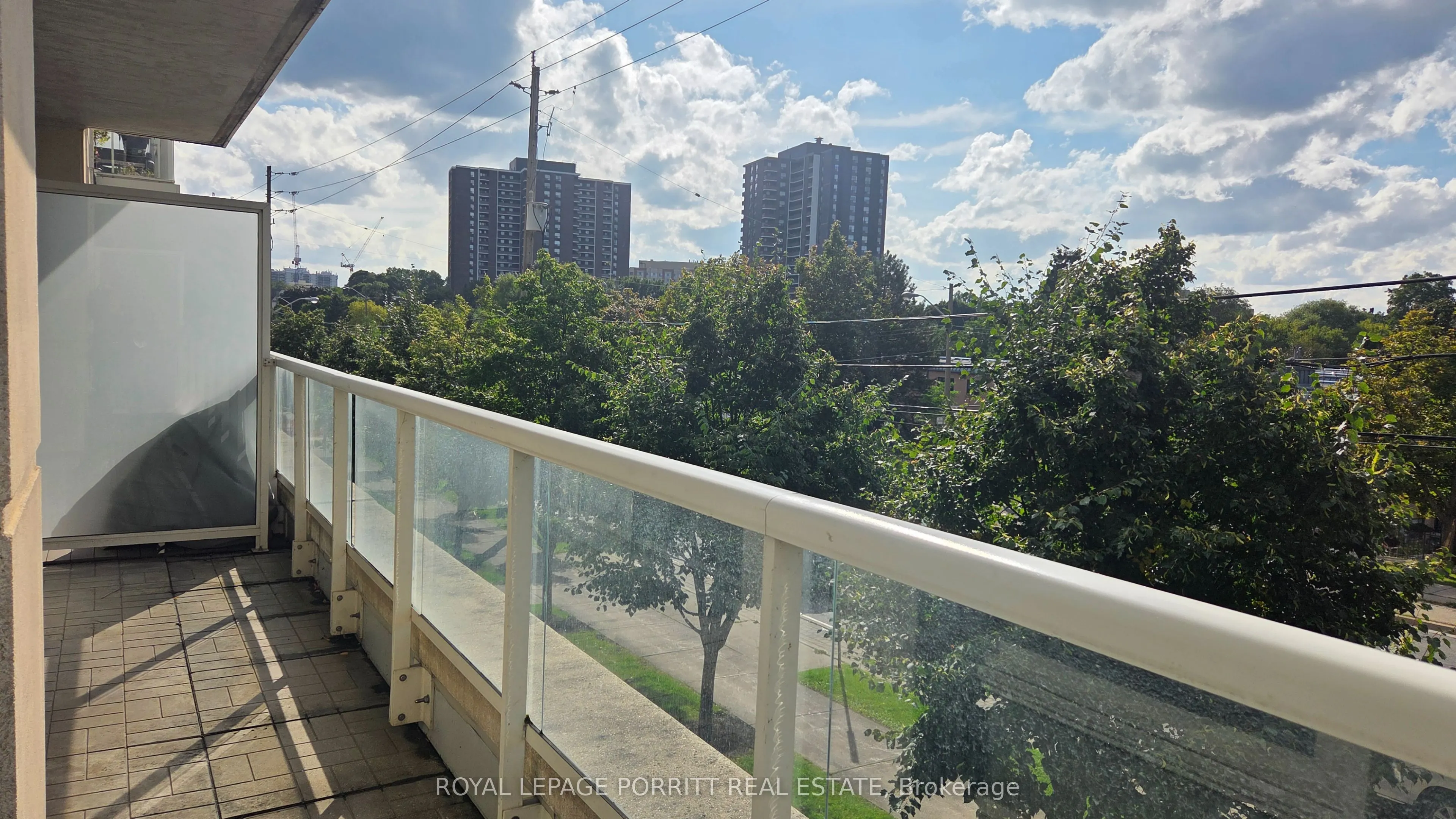 3865 Lake Shore Boulevard W, #213