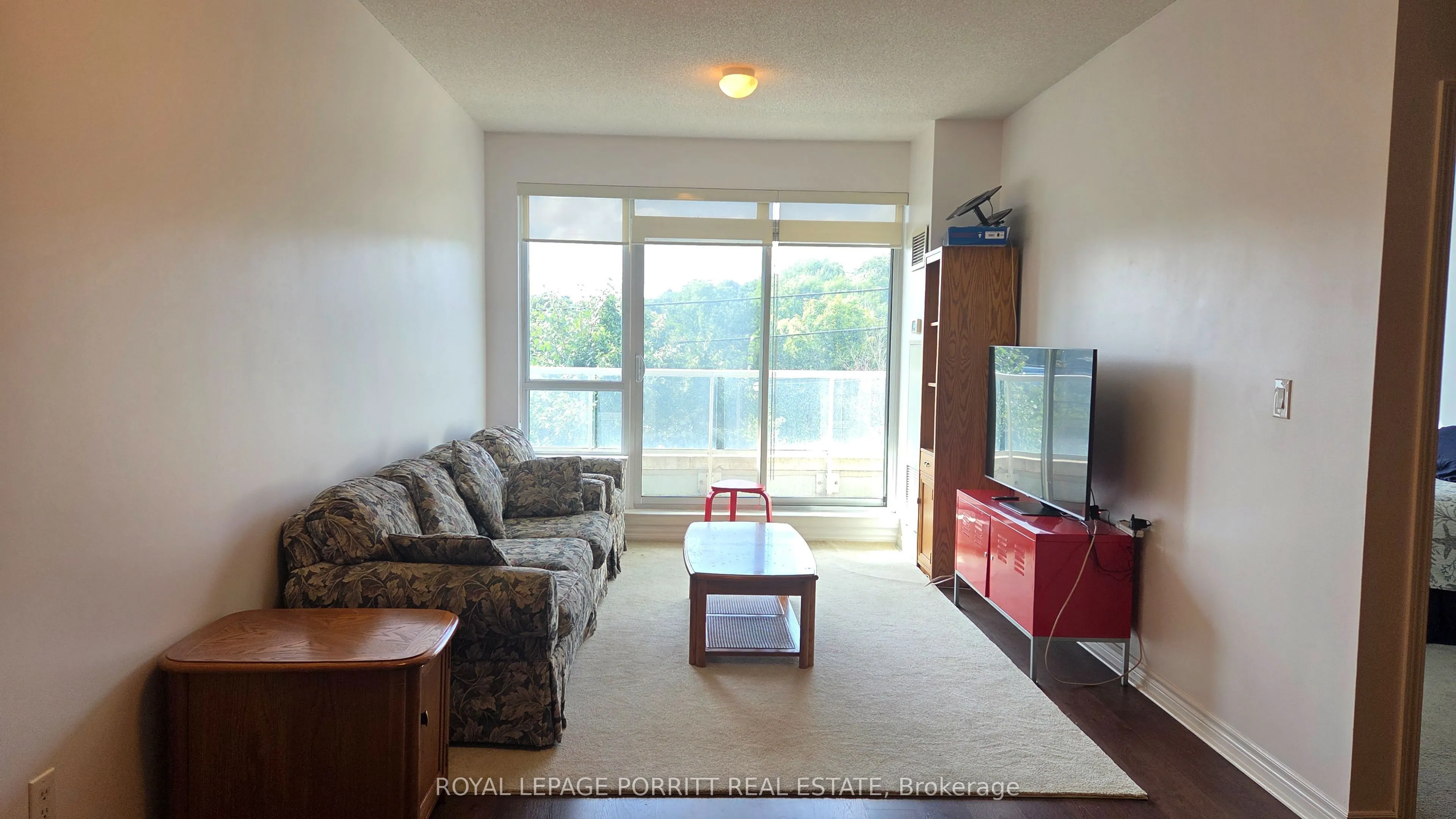 3865 Lake Shore Boulevard W, #213