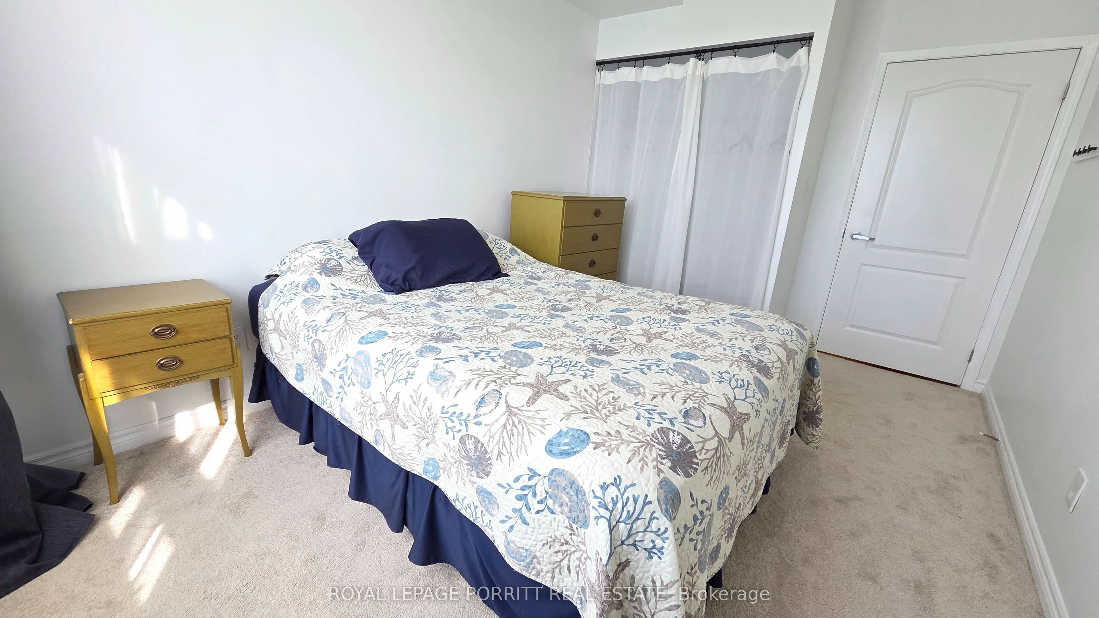 3865 Lake Shore Boulevard W, #213