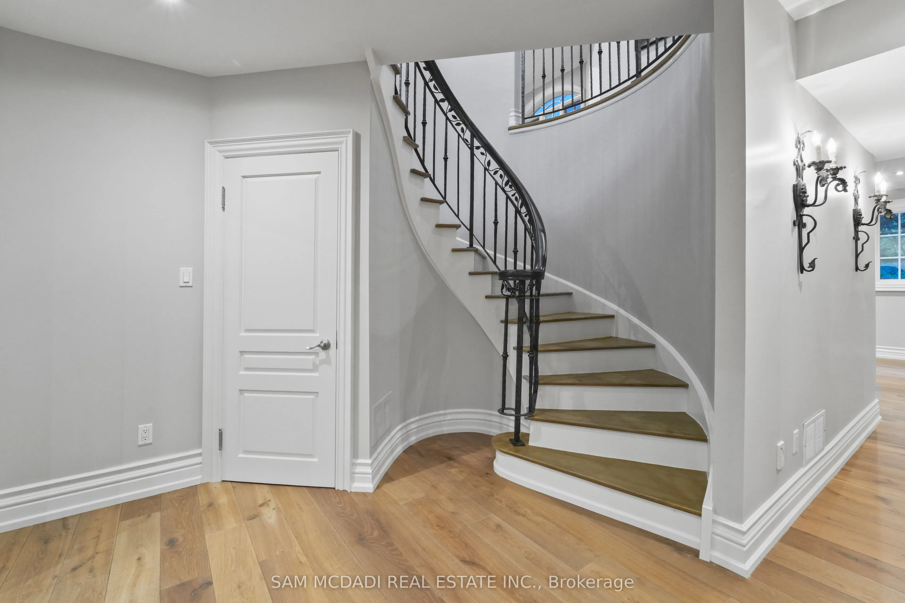 2025 Heartwood Court