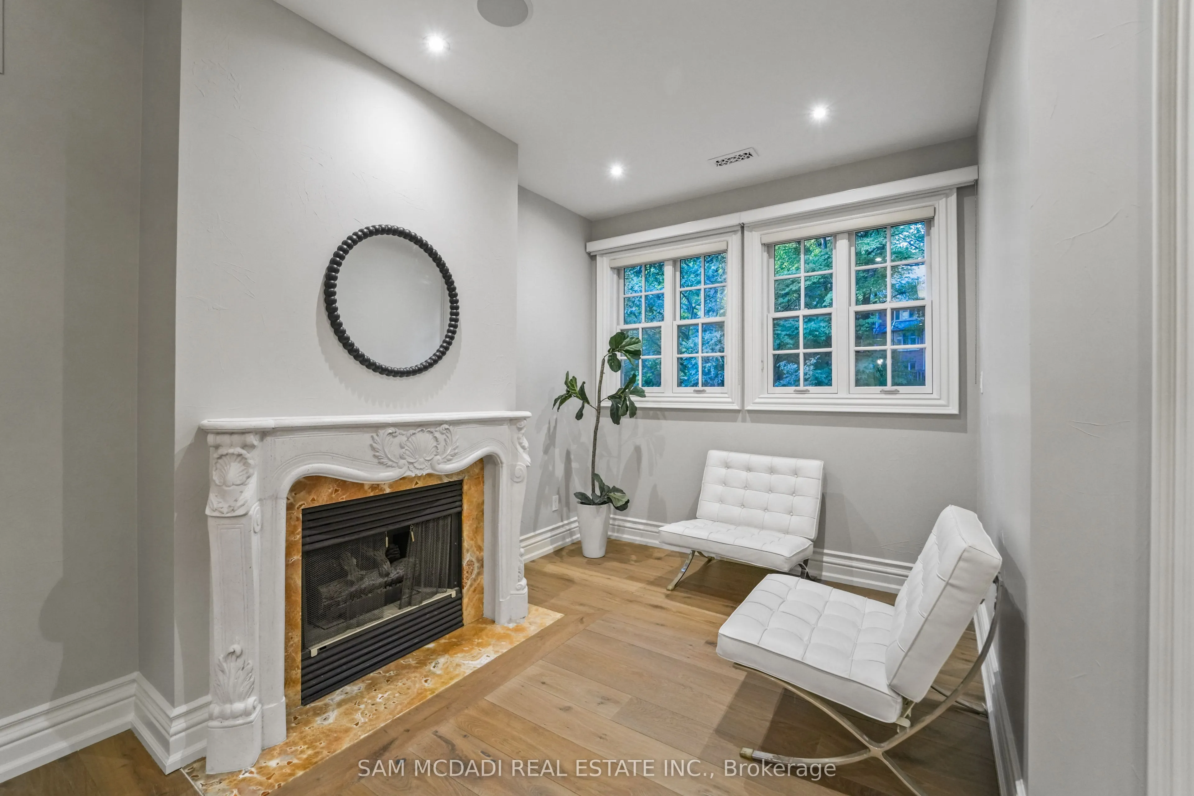 2025 Heartwood Court
